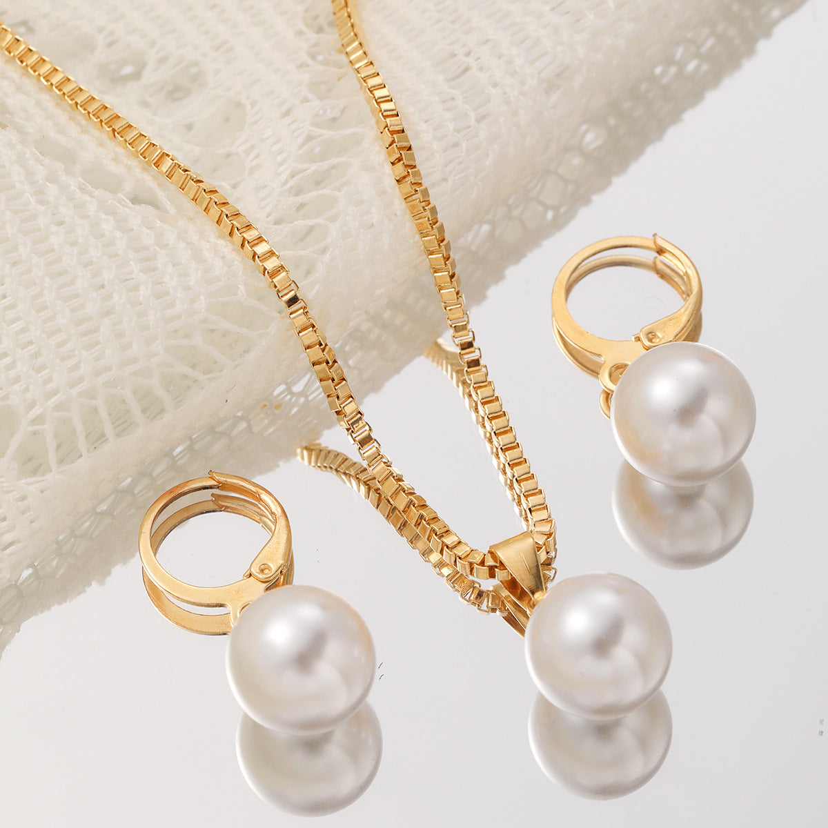Wholesale Imitation Pearl Jewelry Set
